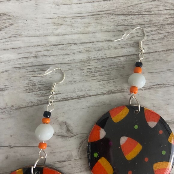 Candy Corn Black Orange Round 2” Dangle White Beaded French Wire Silver - Picture 4 of 8